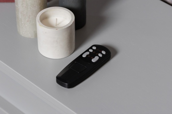 Электроочаг Emerald 28 RF диагональю до 1,8 кВт (пульт,звук, подсветка, рег.ярк/таймер) (RoyalFlame)